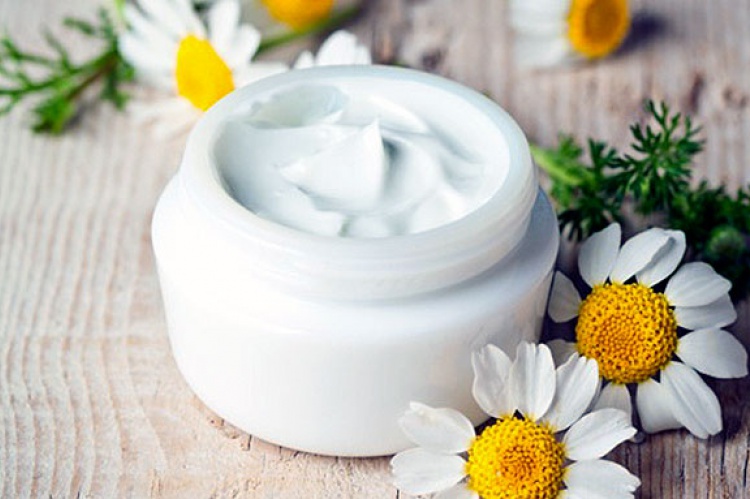 7 recetas sencillas de cosmética natural para hacer en casa | El Correo del  Sol